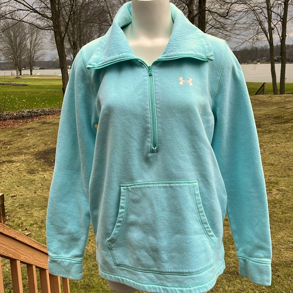 Under Armour 1/2 zip cotton/poly sweatshirt L